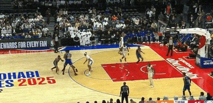 山西队横扫尼克斯，保罗扛起全队