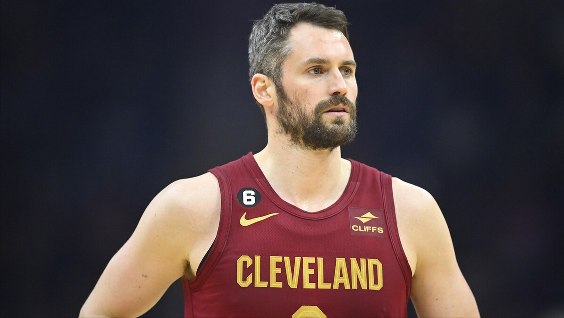 爱游戏在线-包含太阳轻取新疆队，米切尔关键制胜的词条