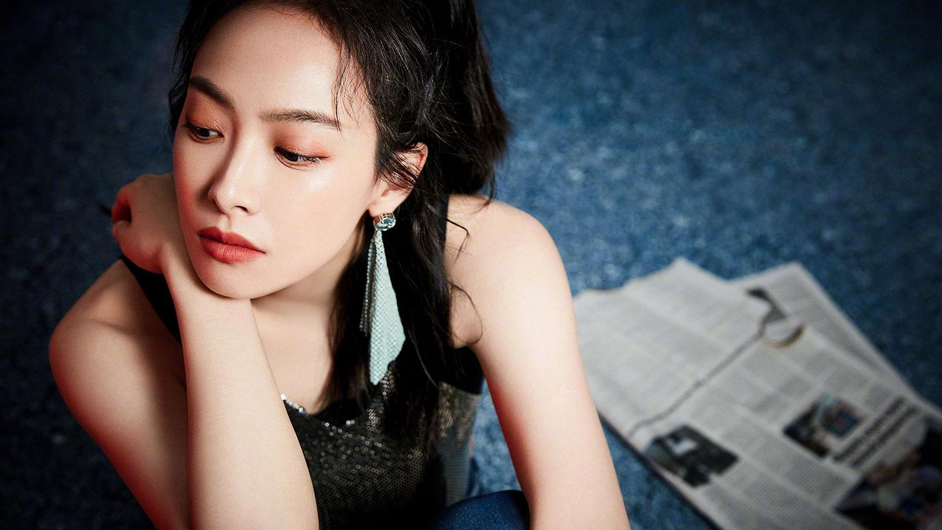 篮球场上的F1引擎，快船全面压制深圳队，杰伦格林式接管点燃争冠狂想