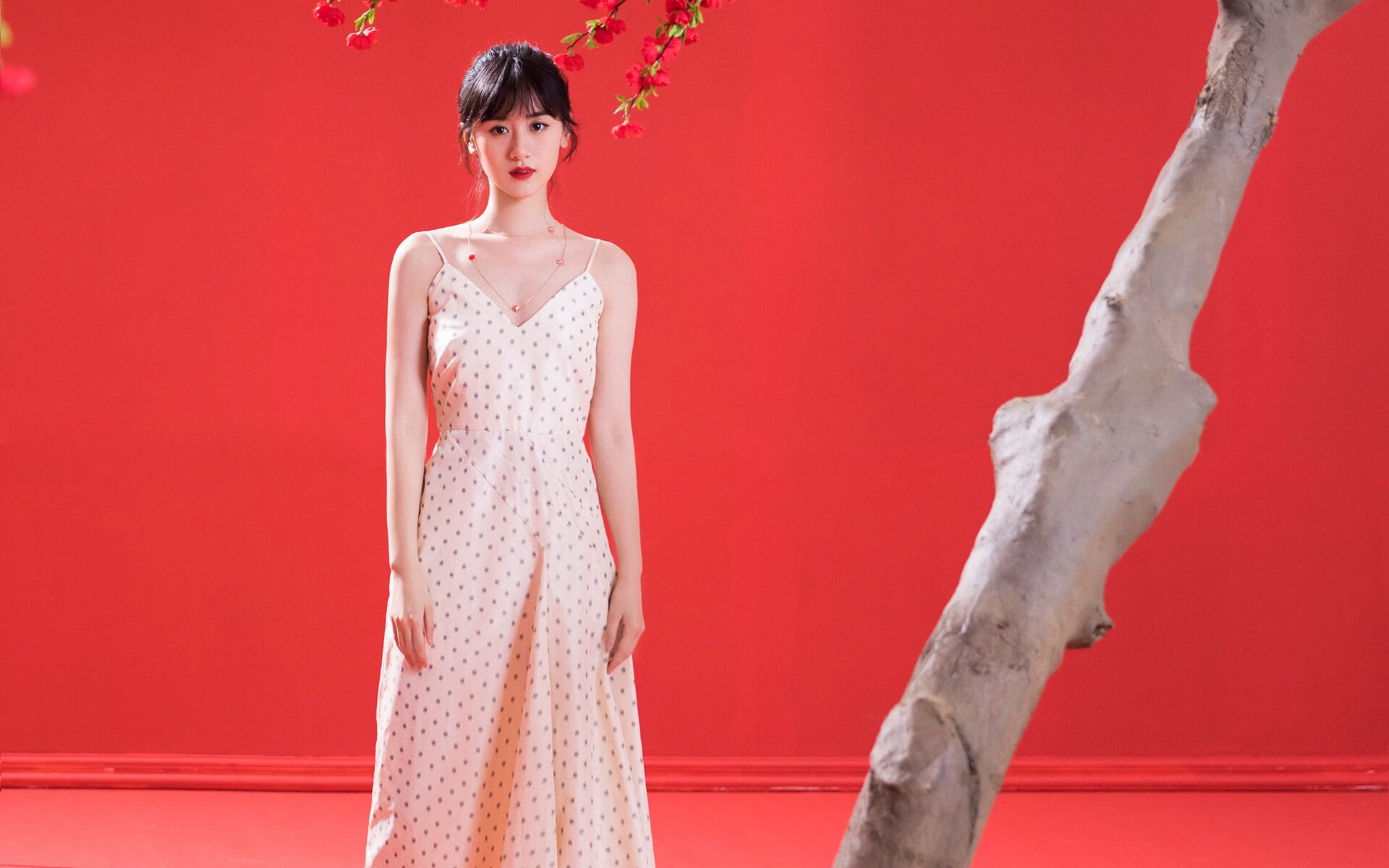 从阿什拉夫爆发看巴萨式战术对哥伦比亚防线的粉碎性胜利