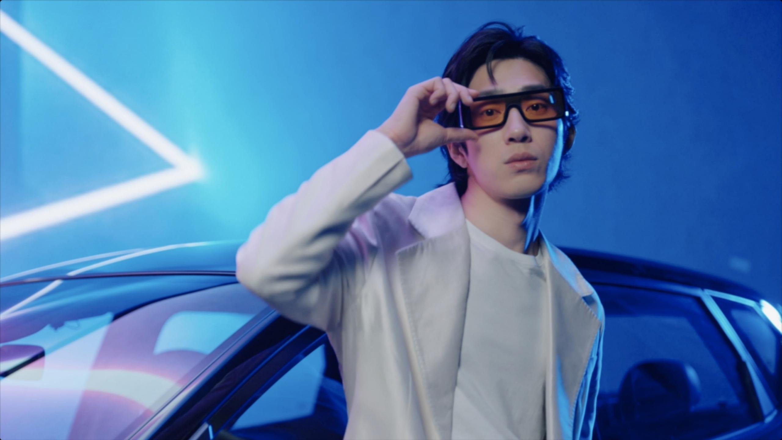 战火与绿茵，当恩佐用实力打破质疑，伊朗在赛场血拼伊拉克