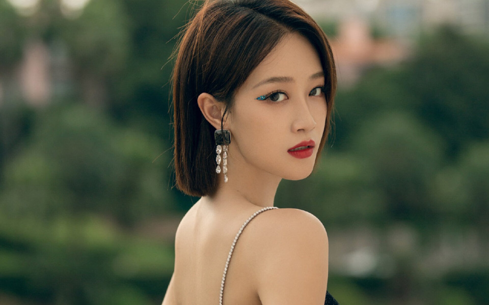 璀璨之夜，巴拉圭提前终结悬念，韩国神锋黄喜灿高光铸就经典