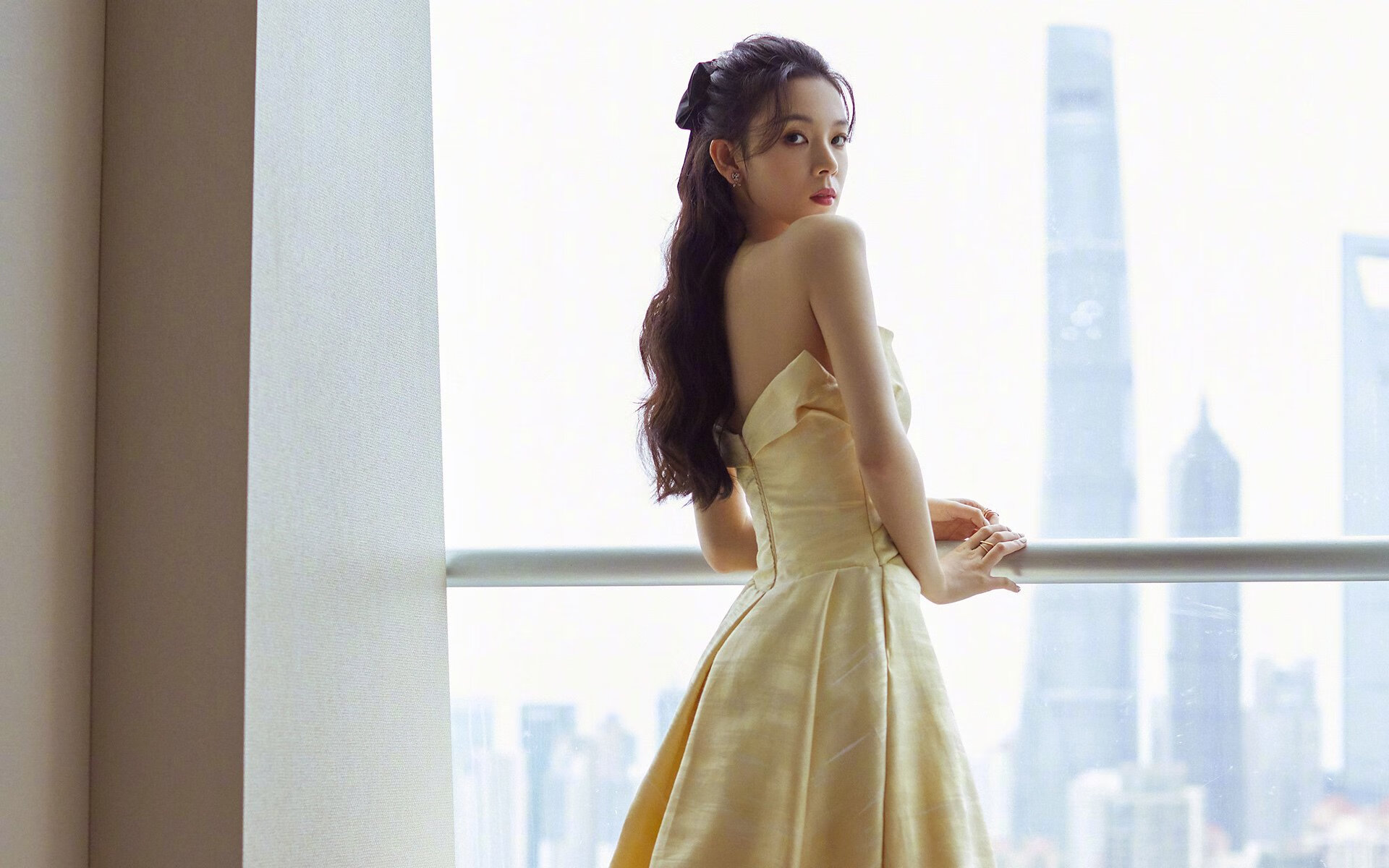 篮坛奇观，约基奇高原爆砍50+三双之夜，万里之外广厦压哨战术窒息奇才